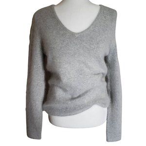 Sarah Spencer Angora + Wool Blend V Neck Cozy Sweater Medium